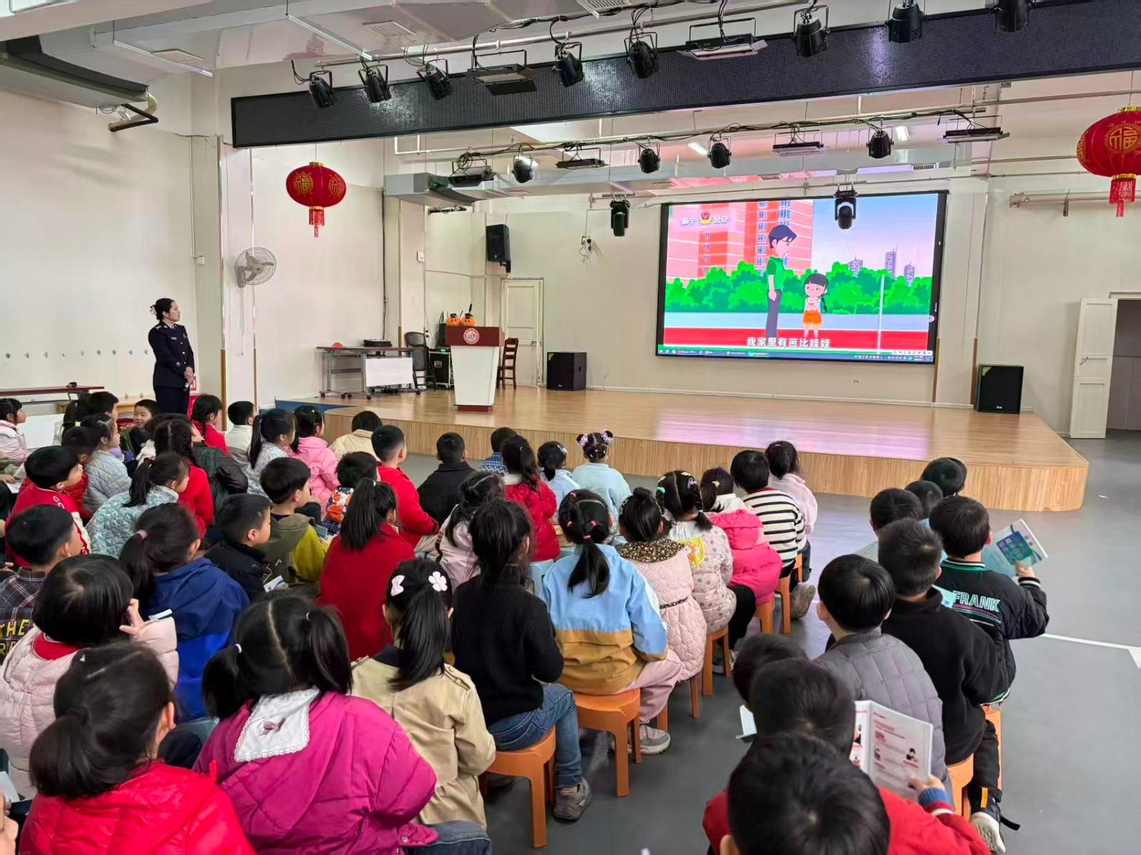 法治护航成长 安全伴幼同行